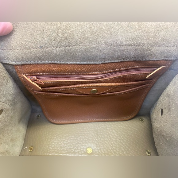 Vintage Dooney & Bourke All Weather Leather Crossbody/Shoulder Bag - Picture 7 of 12